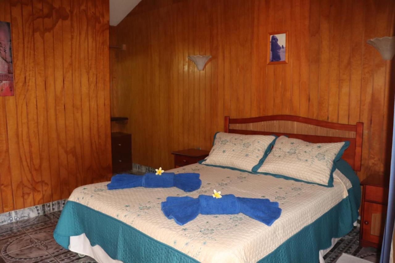 Hostal Avareipua Χάνγκα Ρόα Εξωτερικό φωτογραφία