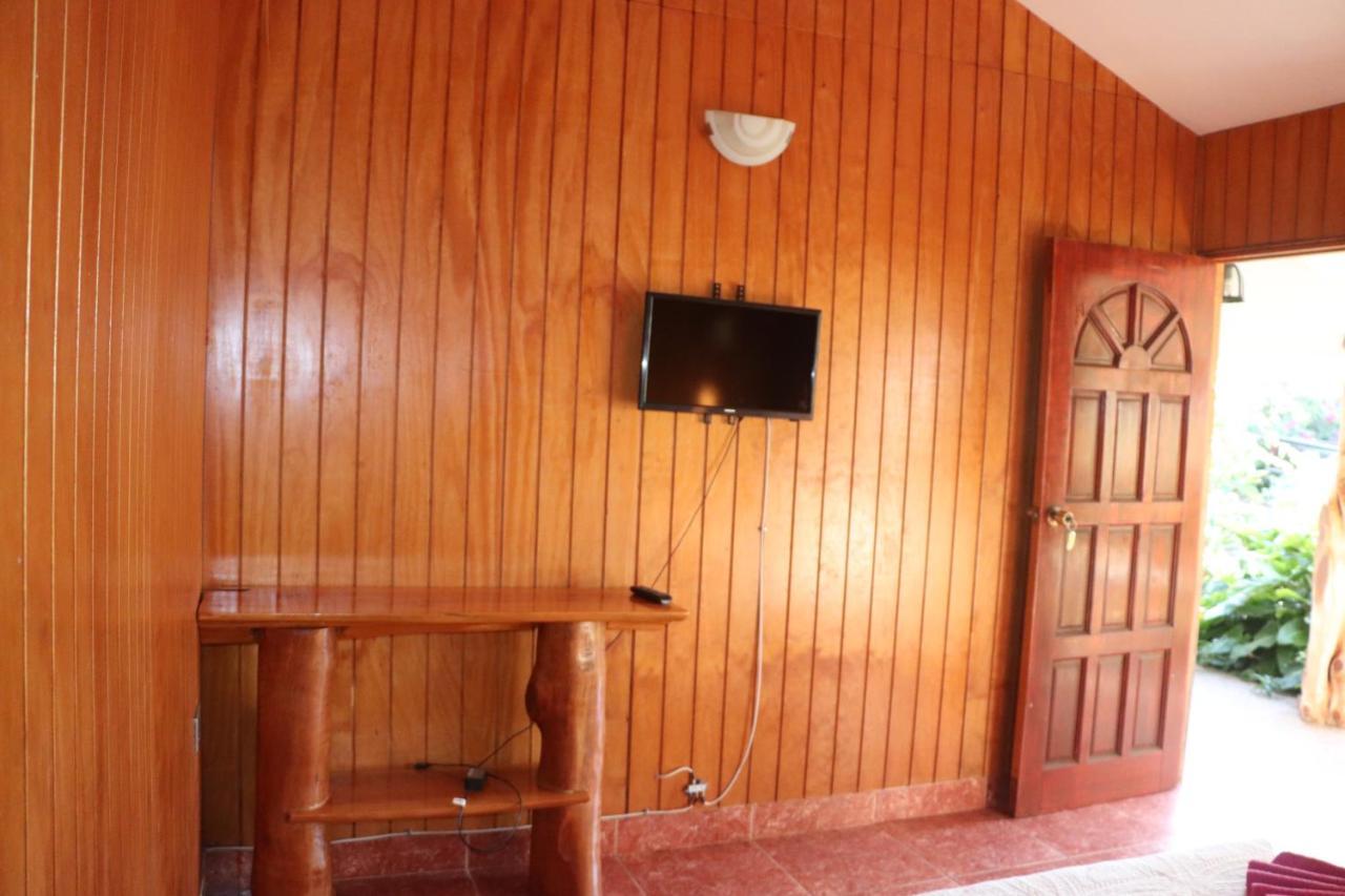 Hostal Avareipua Χάνγκα Ρόα Εξωτερικό φωτογραφία